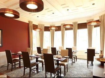 Chalfield Manor Boutique Hotel Борнмът Екстериор снимка
