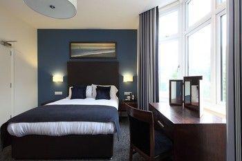 Chalfield Manor Boutique Hotel Борнмът Екстериор снимка