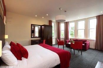 Chalfield Manor Boutique Hotel Борнмът Екстериор снимка